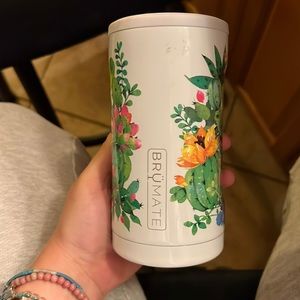 Brumate Hopsulator Slim coozie